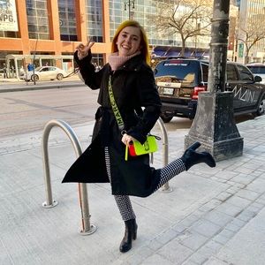 Meet your Posher, Ally